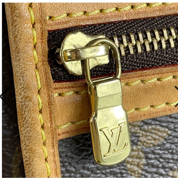 LV monogram messenger bosphore bag - Picture 4 of 14